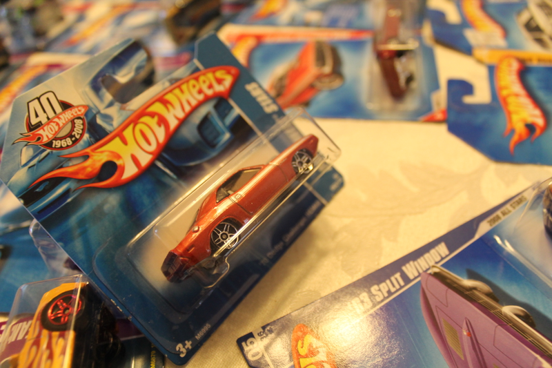 Illustration for article titled Enormous Die-Cast Collection - Box 10 - 2008 HW